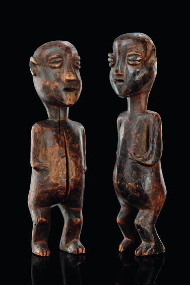 Female pair of figures, Cameroon, Bangwa, Size: H: 28 und 29,5 cm (H: 28 und 11.6 inch), ID: 3023438
