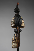 Masque anthropomorphe avec structure haute janiforme "okoroshi", Nigéria, Igbo, Taille: H: 59 cm (H: 23.2 inch), ID: 3041229 - 2/5