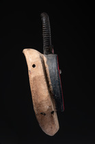 Female face mask "kplekple bla" of the "goli" group, Côte d'Ivoire, Baule, Size: H: 39 cm (H: 15.4 inch), ID: 3050982 - 3/5