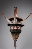 Mask of the "n-khanda" or "mukanda" initiation society, D. R. Congo, Yaka, Size: H: 70 cm (H: 27.6 inch), ID: 3050278 - 2/5