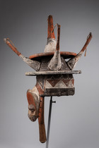 Mask of the "n-khanda" or "mukanda" initiation society, D. R. Congo, Yaka, Size: H: 70 cm (H: 27.6 inch), ID: 3050278 - 4/5