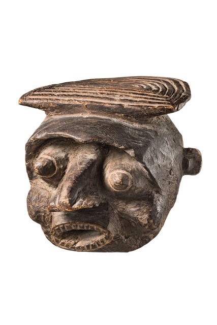 Expressive helmet mask "mabuh" ("mambu" or "mabwo"), Cameroon Grassfields, Bafum / Wum, Size: H: 23 cm (H: 9.1 inch), ID: 3048151