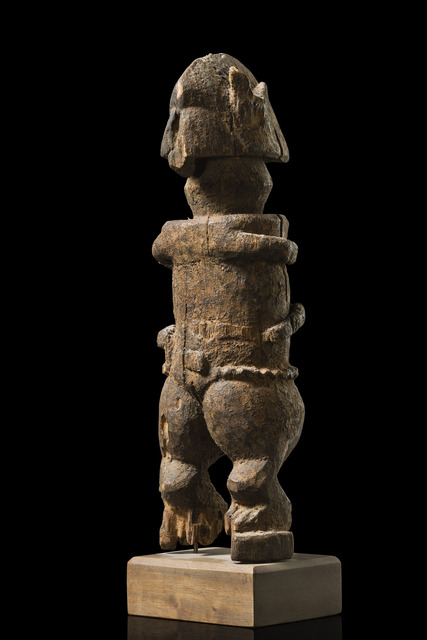 Power figure "enok ateng" or "njom", Cameroun, Keaka, Taille: H: 33 cm, ID: 3052194