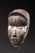 "Poro" society mask, Côte d'Ivoire, Dan, Size: H: 24 cm (H: 9.4 inch), ID: 3052215 - 2/4