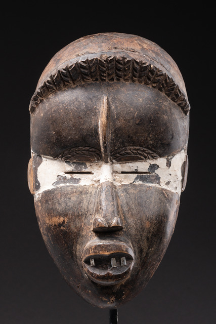 "Poro" society mask, Côte d'Ivoire, Dan, Size: H: 24 cm (H: 9.4 inch), ID: 3052215