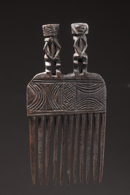 Comb, 19th / 20th century, Angola, Tchokwé / Songo, Taille: H: 20 cm, ID: 3052177