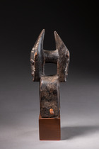 Zoomorpher Webrollenhalter, Côte d'Ivoire, Jimini, Größe: H: 16 cm (H: 6.3 inch), ID: 3052182 - 2/4