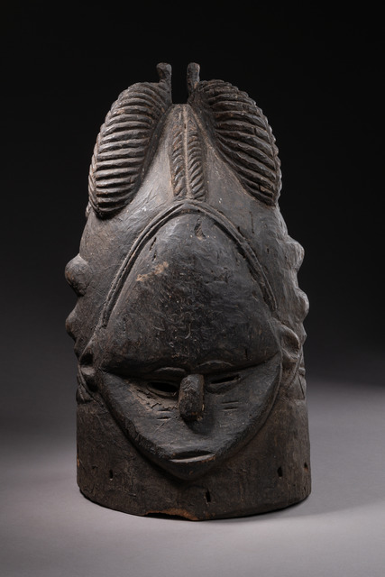 Helmet mask "sowei", Sierra Leone, Bullom, Size: H: 42 cn (H: 42 cn), ID: 3052219