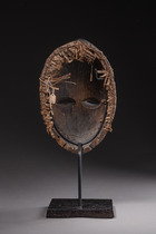 Deformation mask "idiok ekpo", Nigeria, Ibibio, Size: H: 29 cm (H: 11.4 inch), ID: 3052218 - 4/4