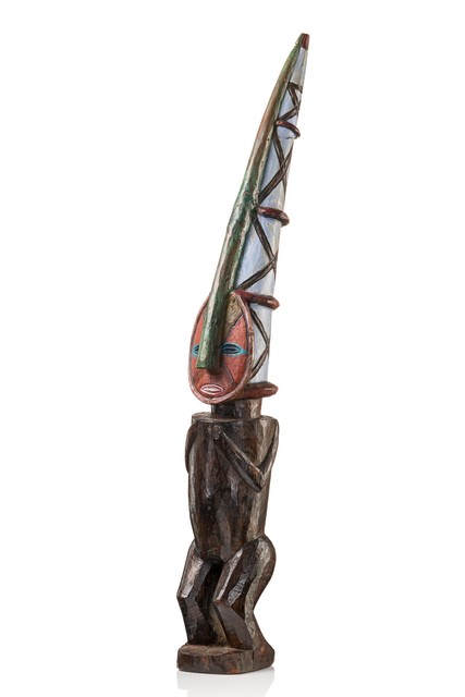 Masked dancer "cikunza", Angola, Chokwe, Size: H:  83,5 cm (H:  32.9 inch), ID: 3052125