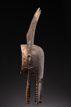 Zoomorphic mask "bonu amwin", Côte d'Ivoire, Baule, Size: L: 89 cm (L: 35.0 inch), ID: 3052121 - 2/4