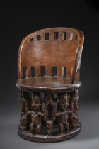 Prestige chair, Cameroon Grassfields, Babanki-Tungo, Size: H: 42,5 cm 82 cm (seat backrest) D: 51 cm (seat) (H: 16.7 inch 32.3 inch (seat backrest) D: 20.1 inch (seat)), ID: 3052273 - 4/8