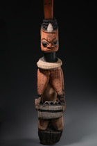 Two "opo ile" veranda posts, each shaped as a Maternité, Nigeria, Yoruba, Ekiti, ID: 3052611 - 4/10