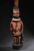 Two "opo ile" veranda posts, each shaped as a Maternité, Nigeria, Yoruba, Ekiti, ID: 3052611 - 9/10