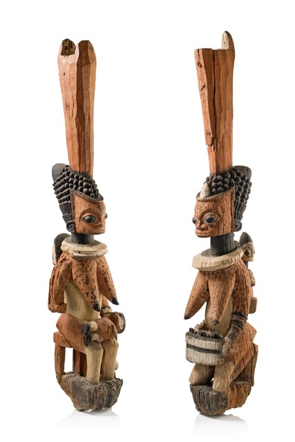 Two "opo ile" veranda posts, each shaped as a Maternité, Nigeria, Yoruba, Ekiti, ID: 3052611