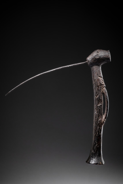Ceremonial adze, D. R. Kongo, Kuba - Lele, Size: H: 20 cm L: 15,5 cm (blade) (H: 7.9 inch L: 6.1 inch (blade)), ID: 3052752