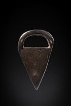 Poids à peser l'or: Décor triangulaire avec boucle, Ghana, Akan, Taille: L: 3,7 cm (L: 1.5 inch), ID: 3052841 - 3/3