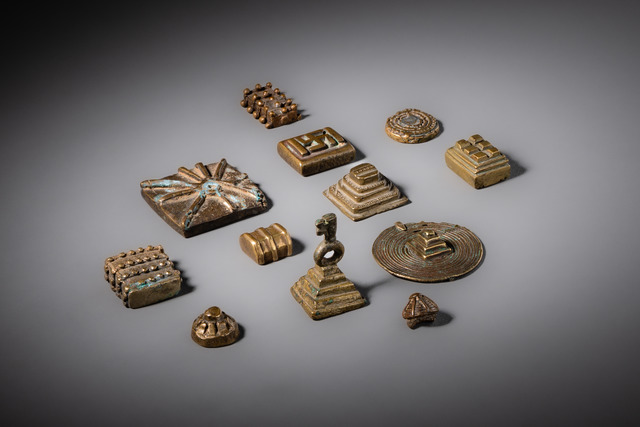 Twelve geometric and pyramidal gold weights, Ghana, Akan, ID: 3052849