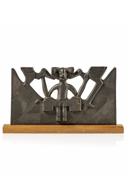 Panneau décoré de motifs figuratifs et ornementaux, Angola, Tchokwé, Taille: L: 32,6 cm (L: 12.8 inch), ID: 3052854