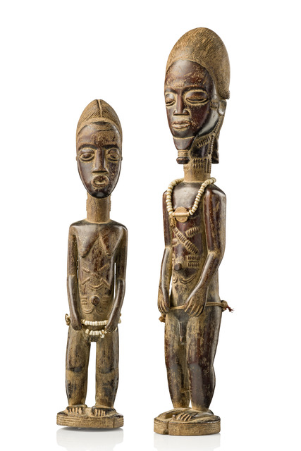 Pair of figures "asie usu", Côte d'Ivoire, Baule, Size: H: 36,5 cm / 30 cm (H: 14.4 inch / 11.8 inch), ID: 3052889