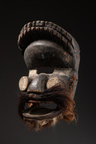Anthropo-zoomorphic face mask, Côte d'Ivoire, Ngere, Size: H: 26,5 cm (H: 10.4 inch), ID: 3053300 - 2/5