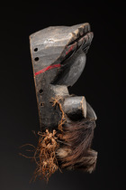 Anthropo-zoomorphic face mask, Côte d'Ivoire, Ngere, Size: H: 26,5 cm (H: 10.4 inch), ID: 3053300 - 3/5
