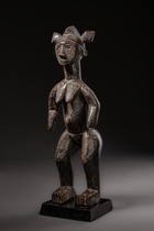 Stehende weibliche Figur, Nigeria, Basa Nge, Größe: H: 35 cm (H: 13.8 inch), ID: 3053325 - 3/5