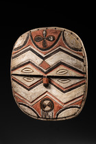 Face mask "kidumu", D. R. Congo, Teke-Tsaye, Mossendjo-Sibiti, right bank of the Congo River, Size: H: 32 cm B: 30,5 cm (H: 12.6 inch B: 12.0 inch), ID: 3053337 - 2/4