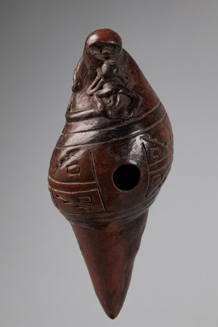 Snail-shaped vessel flute "ocarina", ca. 600 - 1550 AD, Colombia, Narino, Size: L: 17 cm (L: 6.7 inch), ID: 3051428