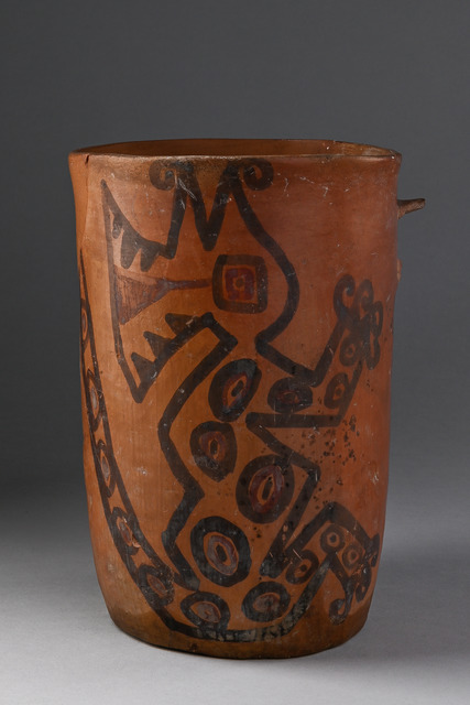 Hoher Becher, ca. 600 bis 900 n.Chr., Peru, Wari (Huari) / Argentinien, Aguada, Größe: H: 19,5 cm (H: 7.7 inch), ID: 3050707