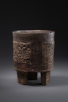 Récipient tripodique cylindrique, Période classique, env. 550 - 850 apr. J.-C., Guatemala, Côte Pacifique, région d'Escuintla, Tiquisate, Maya, style Teotihuacán, Taille: H: 15,8 cm D: 12 cm (H: 6.2 inch D: 4.7 inch), ID: 3052321 - 3/7