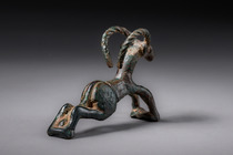 Pendentif en forme de bouquetin, vers le Ier millénaire av. J.-C., Proche-Orient, Taille: L: 6,5 cm (L: 2.6 inch), ID: 3052335 - 5/5