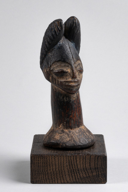 Dance staff "ogo elegba" for the "eshu" cult, Nigeria, Yoruba, Size: H: 18 cm (H: 7.1 inch), ID: 3050422