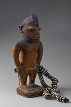 Male twin figure "ere ibeji", Nigeria, Yoruba, Oyo, Oke Iho, Size: H: 24 cm (H: 9.4 inch), ID: 3050924 - 2/6