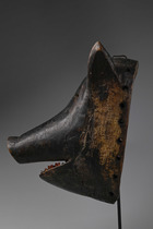 Pig mask, Angola / Zambia, Chokwe, Size: H: 26,5 cm T: 24 cm (H: 10.4 inch T: 9.4 inch), ID: 3050915 - 3/4