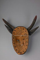 Zoomorphic face mask, Nigeria, Ibibio, Size: H: 26 cm 35 cm (with horns) (H: 10.2 inch 13.8 inch (with horns)), ID: 3050911 - 4/4