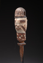 Head sculpture of the "dyo" snake cult, D. R. Congo, Kuyu, Size: H: 56,5 cm (H: 22.2 inch), ID: 3052064 - 2/4