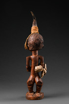 Power figure "nkisi" / "nkishi", D. R. Congo, Songye-Beneki, Size: H: 34,5 cm 45 cm (H: 13.6 inch 17.7 inch), ID: 3051612 - 4/5