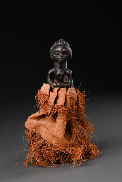 Female power half figure, D. R. Congo, Luba-Hemba, Size: H: 13 cm (H: 5.1 inch), ID: 3051615