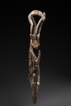Ahnenfigur "kawe", Westneuguinea / Westpapua (Irian Jaya), Asmat, Größe: H: 71,5 cm (H: 28.1 inch), ID: 3051851 - 3/4
