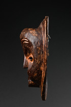 Anthropomorphe Gesichtsmaske "sachihongo", Sambia, Mbunda / Mbalango, Größe: H: 46,5 cm B: 43 cm (H: 18.3 inch B: 16.9 inch), ID: 3051610 - 2/4