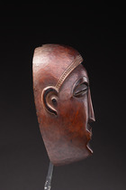 Kleine anthropomorphe Maske, Angola, Chokwe, Größe: H: 18 cm (H: 7.1 inch), ID: 3051733 - 3/4