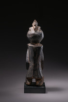 Stehende weibliche Figur, Nigeria, Chamba, Größe: H: 30 cm (H: 11.8 inch), ID: 3052270 - 4/4