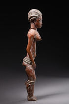 Stehende weibliche Figur, Côte d'Ivoire, Baule, Größe: H: 44 cm (H: 17.3 inch), ID: 3052081 - 3/5