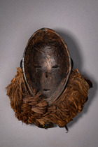 Masque facial anthropomorphe "deangle" avec clochettes en laiton, Côte d'Ivoire, Dan, Taille: H: 32 cm (H: 12.6 inch), ID: 3052063 - 2/5