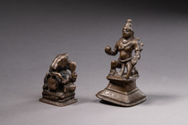 Two small sculptures of Indian deities, India, Size: H: 5,5 cm & 8,8 cm (H: 2.2 inch & 3.5 inch), ID: 3052053 - 2/4
