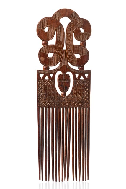 Beautiful old comb "duafe", Ghana, Akan, Ashanti, Size: H: 30 cm (H: 11.8 inch), ID: 3052044