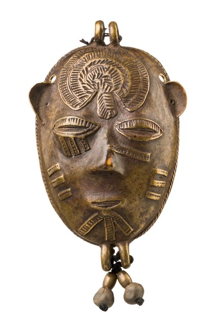 Anthropomorphic miniature mask, Nigeria, Yoruba, Size: H: 9,7 cm (H: 3.8 inch), ID: 3052052