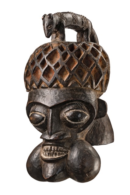 Royal mask, pre 1918, Cameroon, Wum (Bafum) / Kuk, Size: H: 64,5 cm (H: 25.4 inch), ID: 3052232