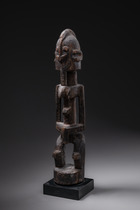 Figure féminine debout, Mali, Dogon, Taille: H: 30,5 cm (H: 12.0 inch), ID: 3052088 - 3/5